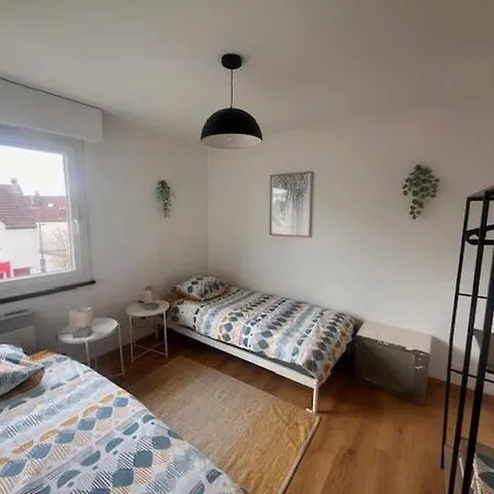 Stras' Apartment